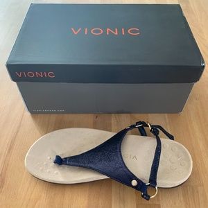 Vionic Kirra Metallic Sandel